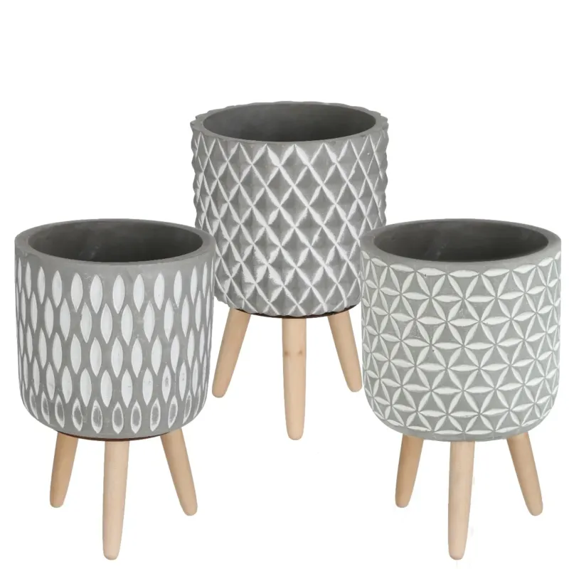 Plant pot Cement with wooden legs 21.5cm high (6 pcs.)
