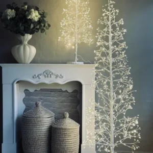 Weihnachtsbaum mit 1600 LED-Lichtern - Weiß