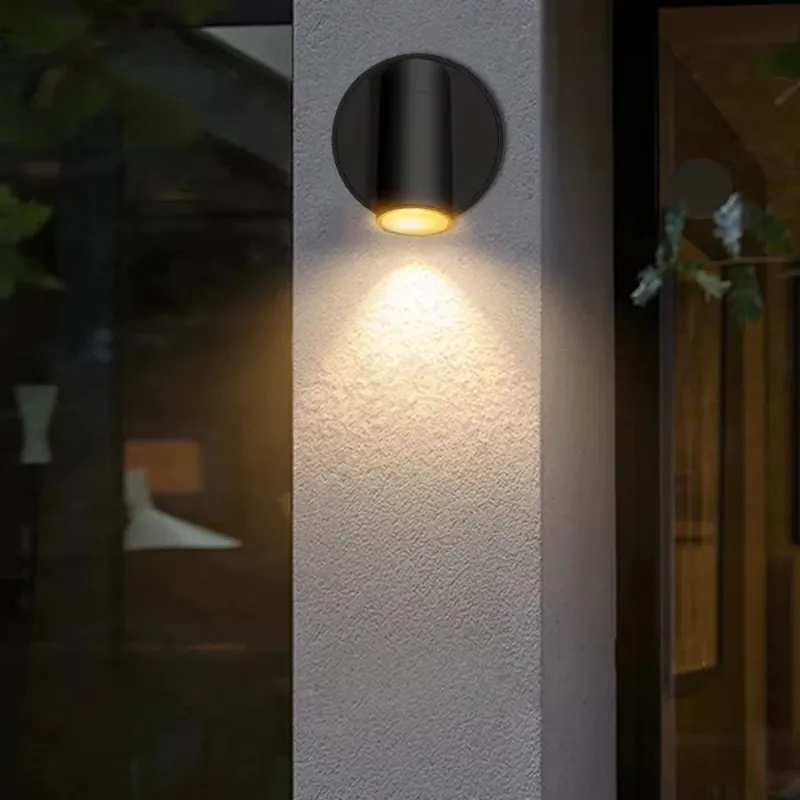 Magnetic Wireless LED Rechargeable Wall Spot Light - Image 0