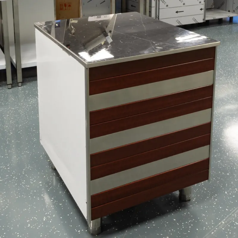 Edelstahl Kassentisch mit Holz Verkleidung Arbeitsschrank 100 cm Marmor Schwarz - CPGASTRO