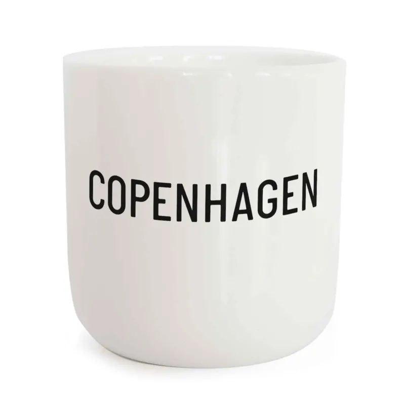 COPENHAGEN | weisser Kaffee- & Tee-BECHER mit schwarzer Typo | City Collection | PLTY