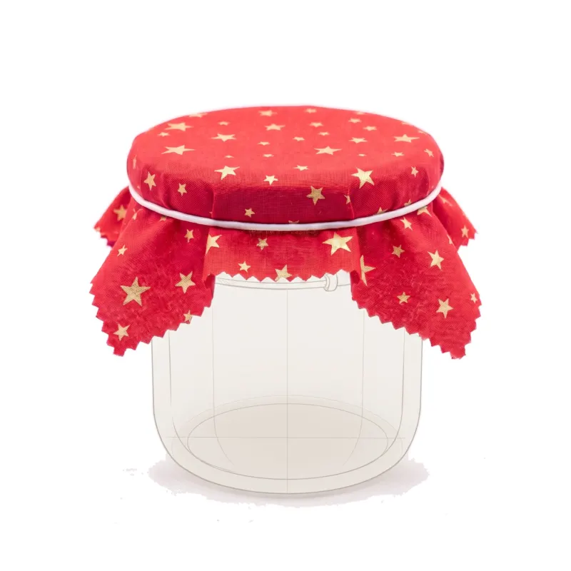 Textildeckchen Weihnachtsmotiv 15x15 cm Rot auf schemenhaft dargestelltem Glas vor reinweißem Hintergrund