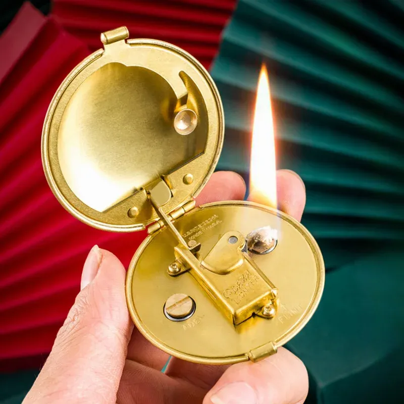 Powder-Style Kerosene Compact Lighter - Image 0