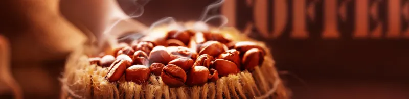 Spritzschutz-Kaffeebohnen frisch geröstet