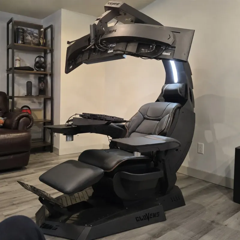 Supernova Zero-Gravity Futuristic Cockpit Gaming Workstation - Image 0