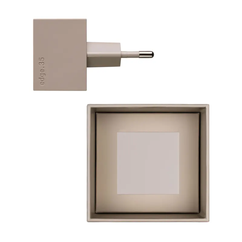 edge.35 - 35 Watt USB Ladegerät & Netzteil - Farbe Sand | Reduct