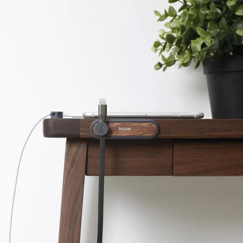 Magnetic Easy Cable Organizer Holder - Image 0