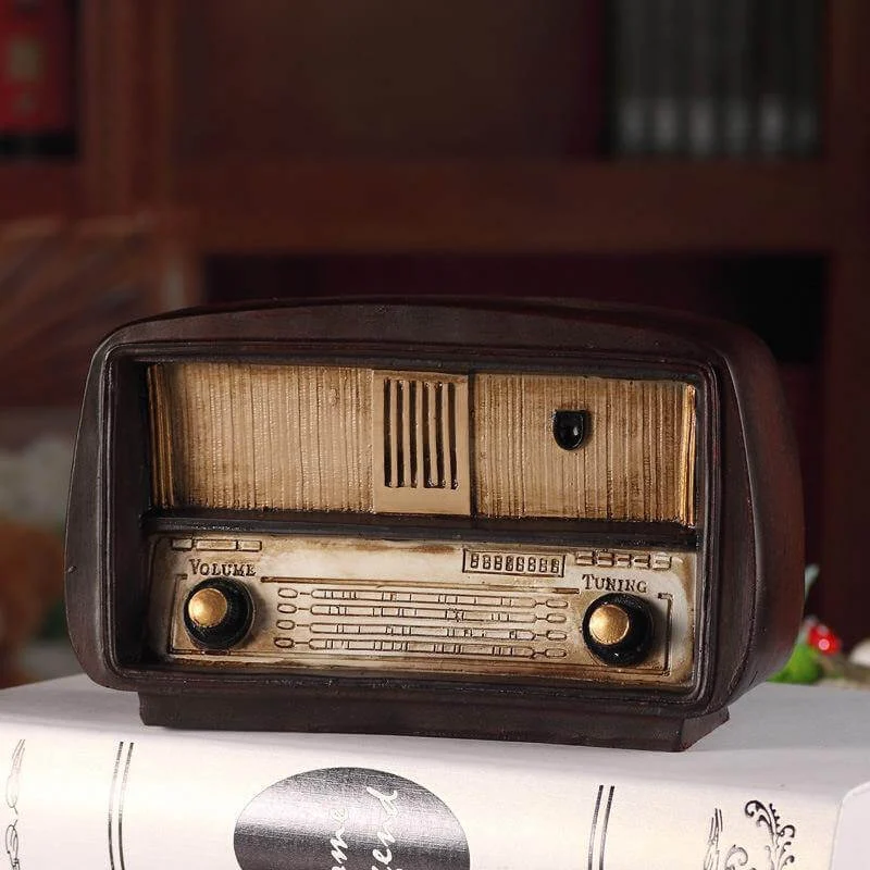 Europe style Retro Resin Radio Model Nostalgic Decor - Image 0